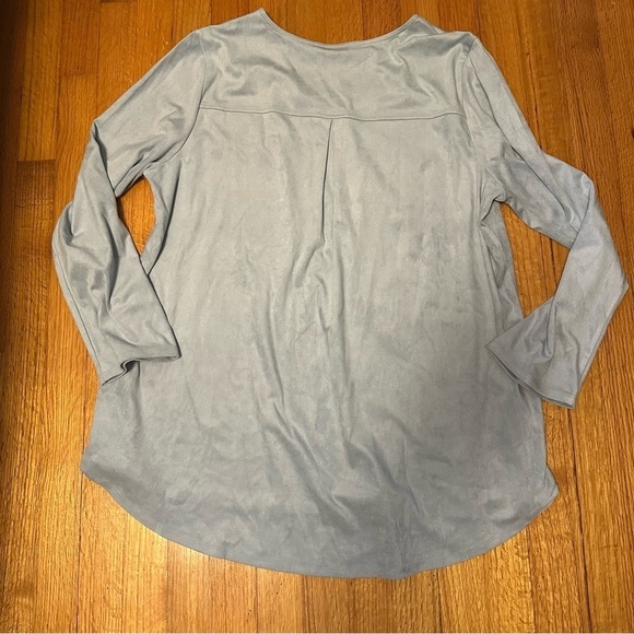 Soft Surroundings Tops - Soft Surroundings  V-Neck Maddox Ultra SoftFaux Suede Tunic Top Roll Tab(b3